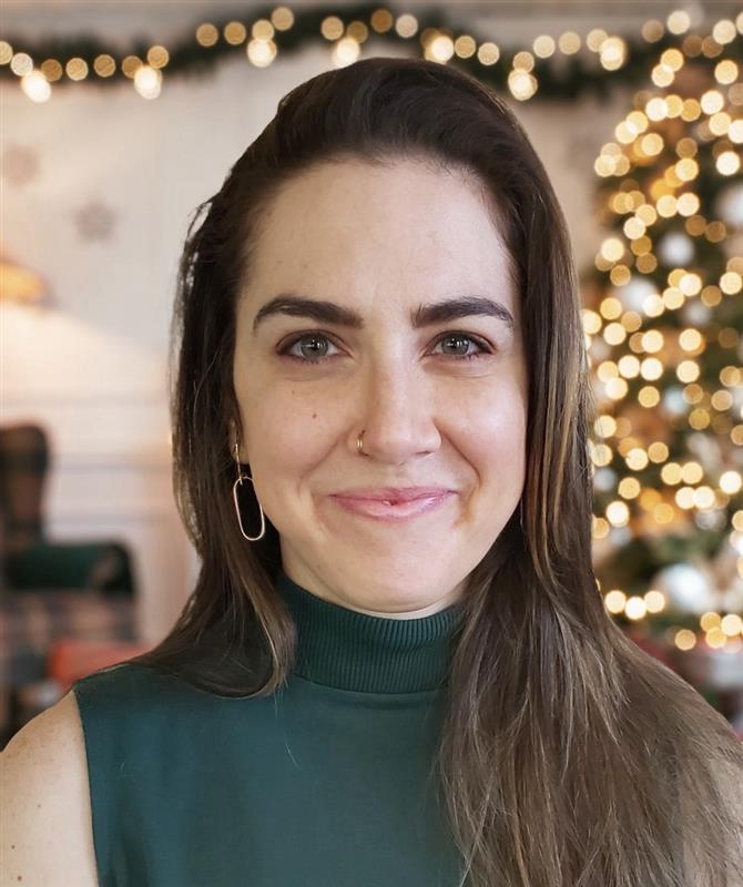 Dr. Alexandra Karydi headshot image